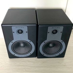 M-Audio Studiophile BX5A Studio Deluxe Reference Monitor Speakers